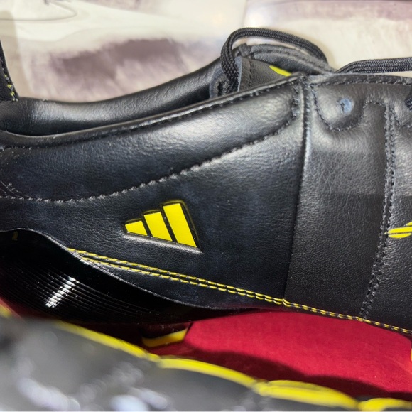 Adidas F-50 Adizero Premium Leather 2010 Remake sz 7.0 Men’s 8.5 Women’s main image 13